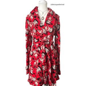 Y2K “Betty Boop” Red Graphic Fleece Midi Length Long Sleeve Bathrobe